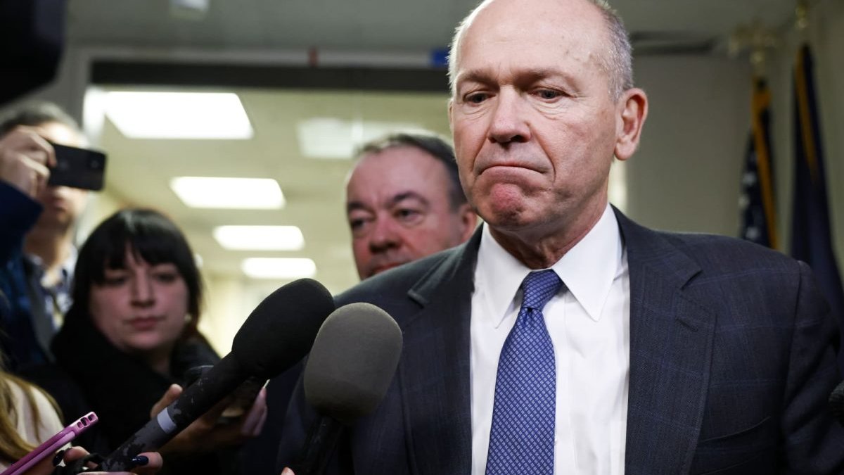 Boeing CEO to step down in wake of 737 Max crisis – NBC 6 South Florida - Vimarsana News
