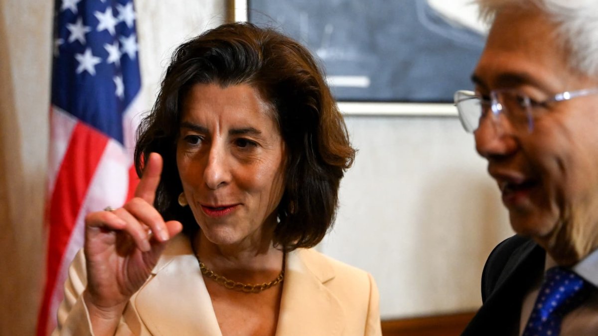 Raimondo says it's 'possible' for Chinese EVs to one day be on U.S. roads – NBC 6 South Florida - Vimarsana News