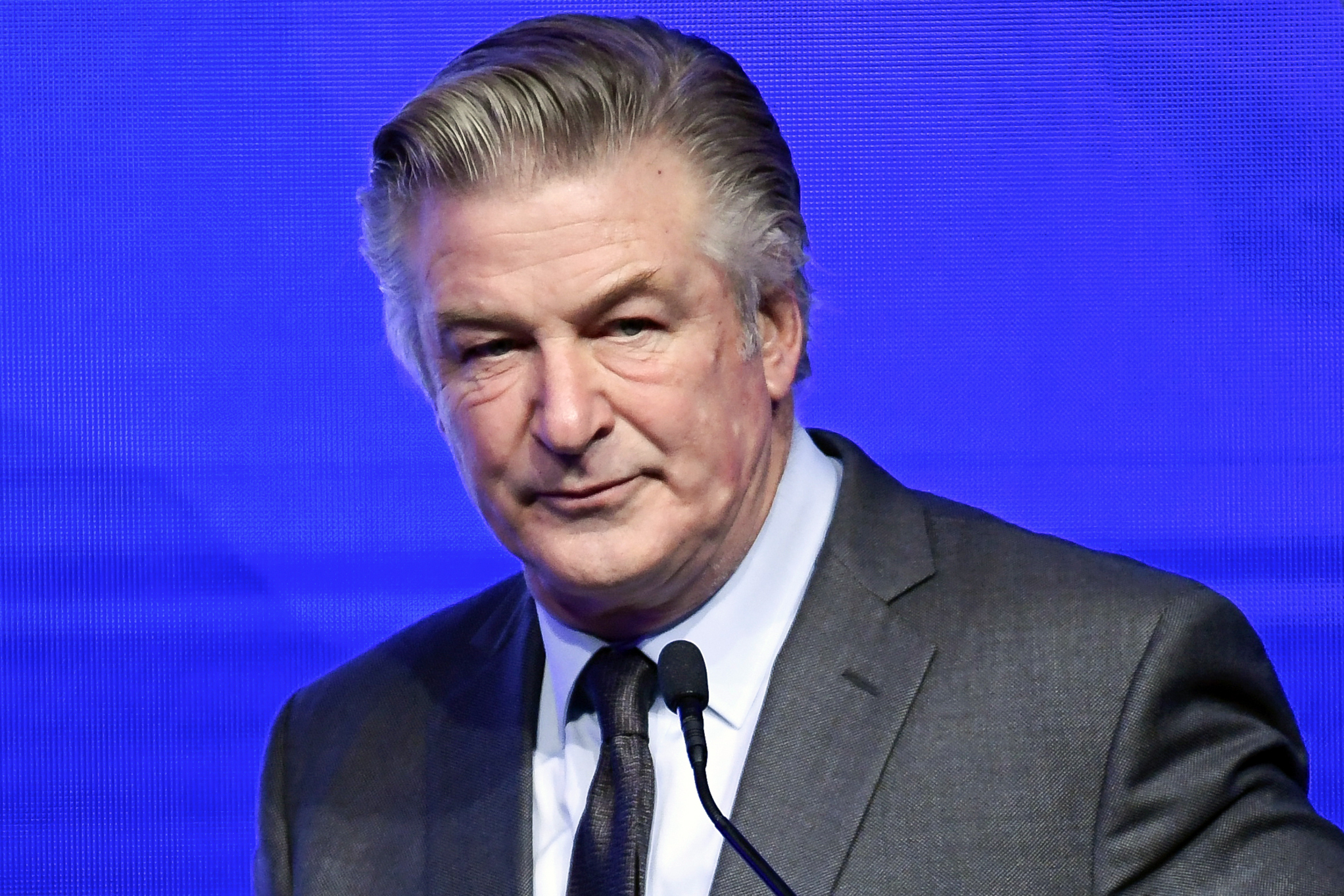 Alec Baldwin asks decide to dismiss manslaughter cost in ‘Rust’ movie set capturing