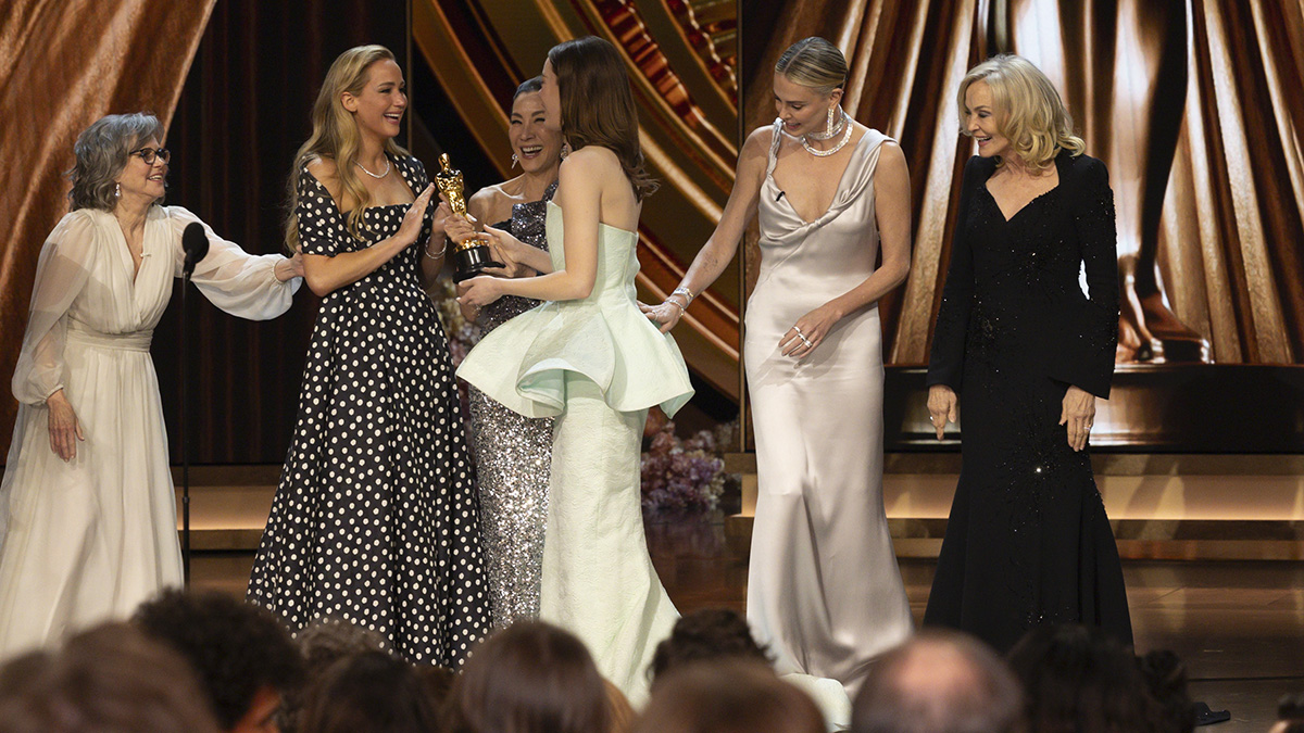 Why Michelle Yeoh gave Emma Stone&#039s Oscar to Jennifer Lawrence