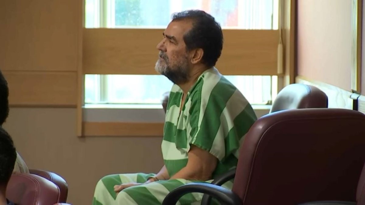 911 calls reveal son’s distress after man stabs wife to death in ...