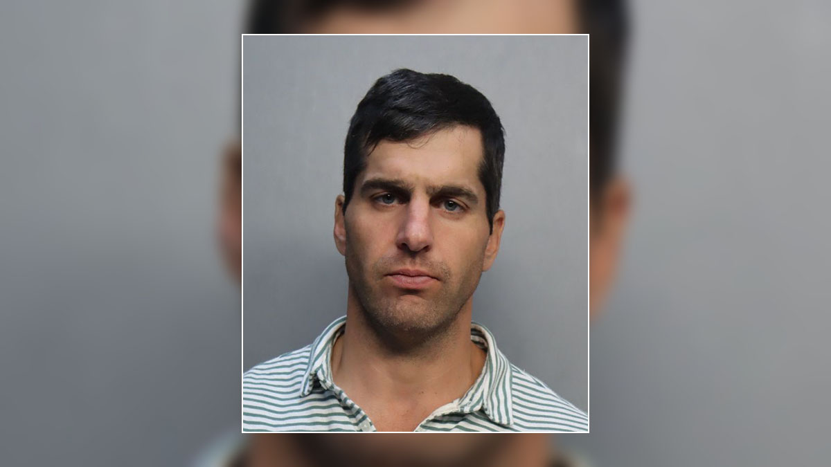 Man arrested after walking on tarmac and entering plane at Miami airport:  Police – NBC 6 South Florida
