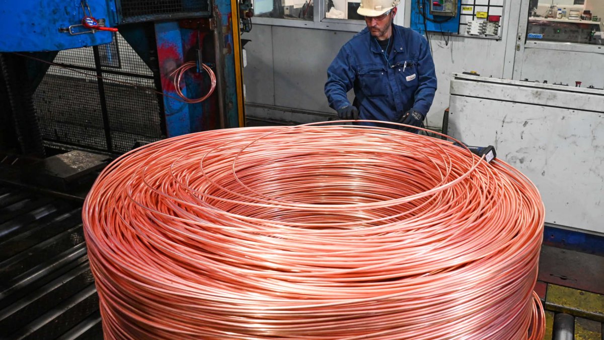 'Big change' in global growth is bullish for commodities including copper, says VanEck CEO – NBC 6 South Florida - Vimarsana News