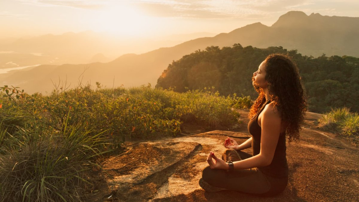 This critical skill gives emotionally intelligent people 'greater happiness and fulfillment,' says Stanford-trained psychologist – NBC 6 South Florida - Vimarsana News