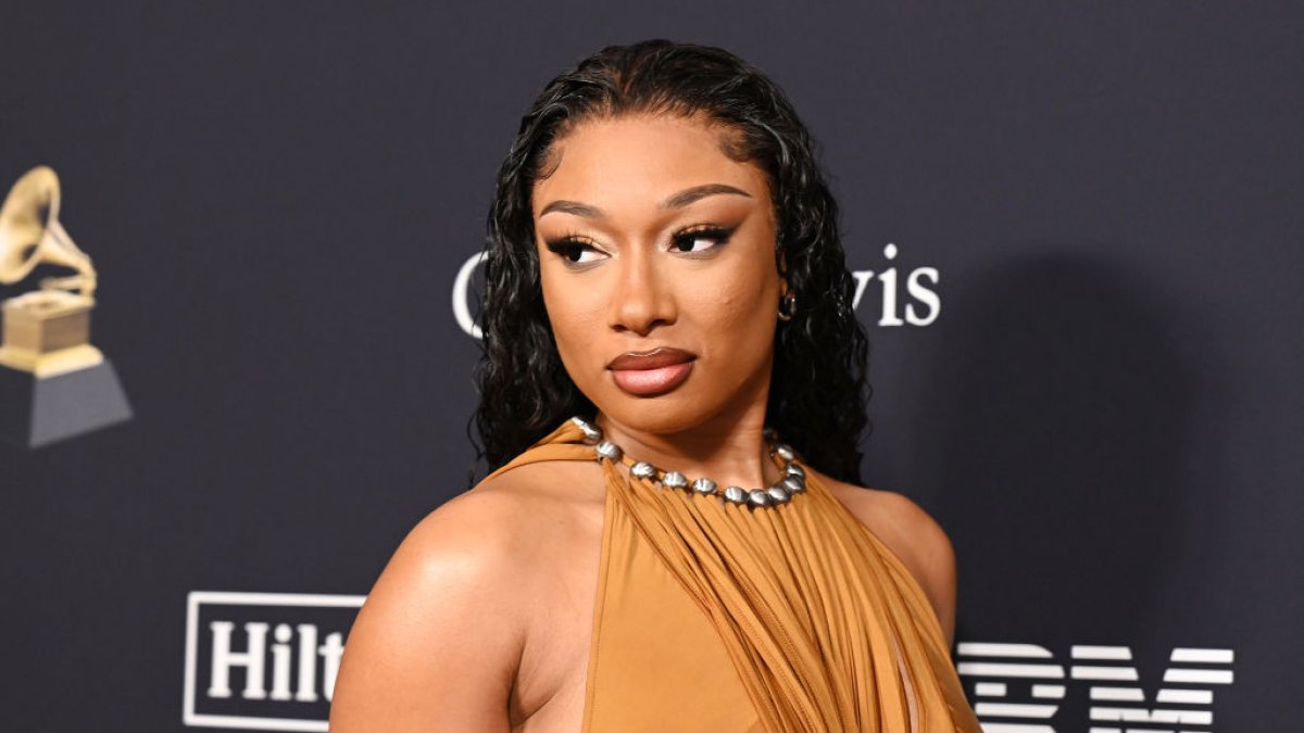Photographer sues Megan Thee Stallion for harassment and fat-shaming