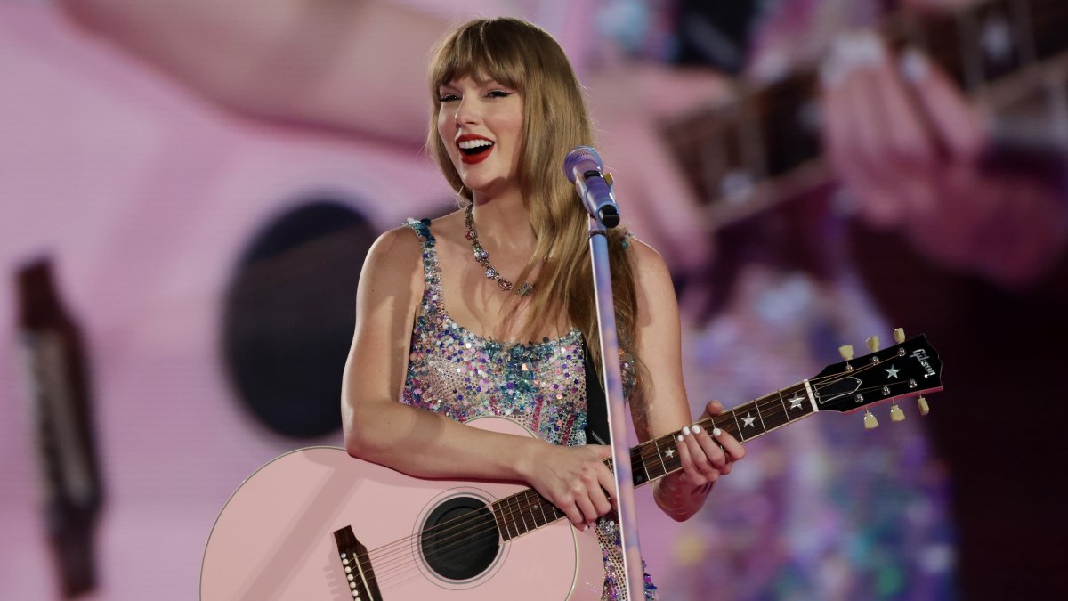 Taylor Swift shocks supporters by dropping 2nd ‘Tortured Poets Department&#039 album