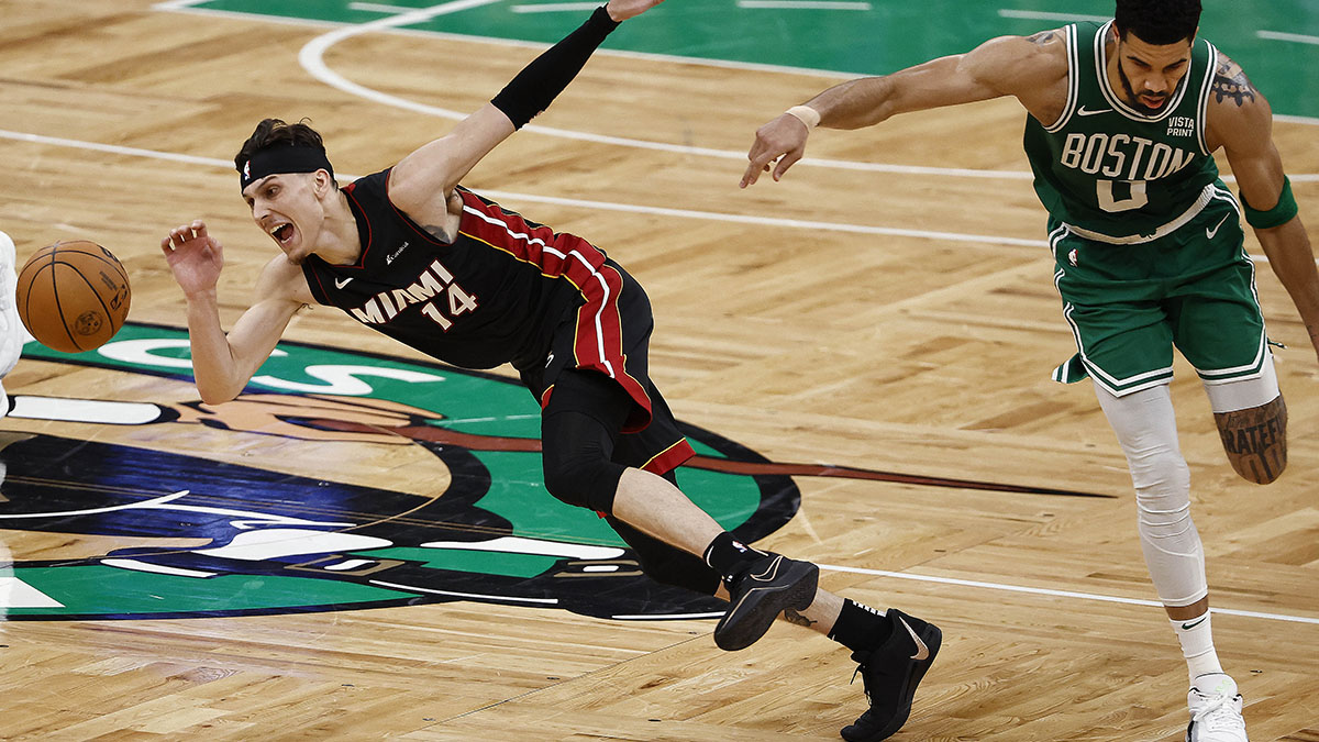Herro scores 24, Heat hit franchise playoffrecord 23 3s to beat Boston