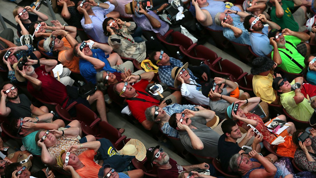 Eclipse excitement seizes the U.S. – NBC 6 South Florida - Vimarsana News