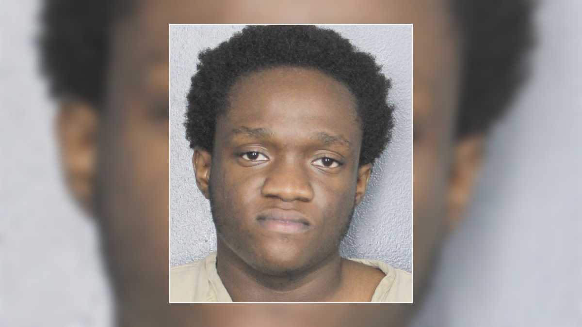 Man accused of setting fire at his Lauderhill home while man was ...