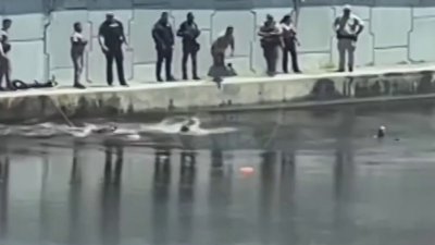 Suspect jumps into water after police pursuit in Miami-Dade