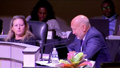 Broward Public Schools board members propose closing schools