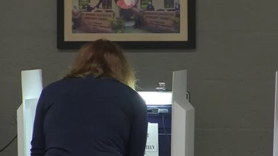 City of Miami agrees on new voting map