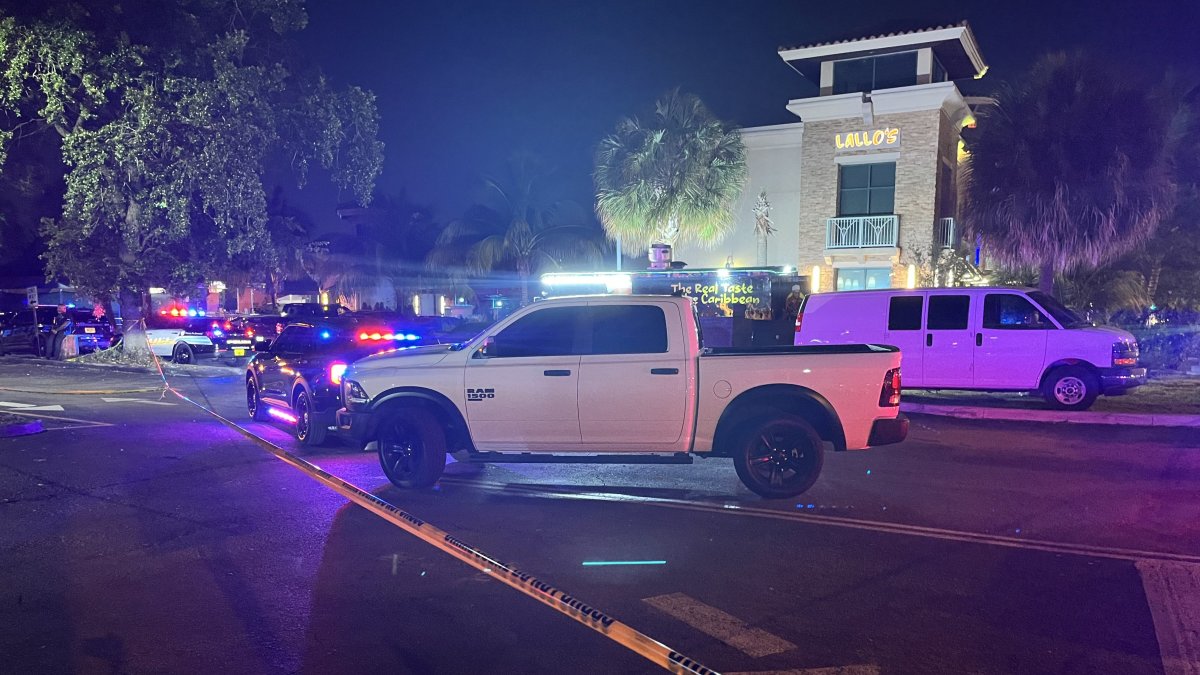 Lauderhill Shooting Man Shot And Killed After Argument Nbc 6 South