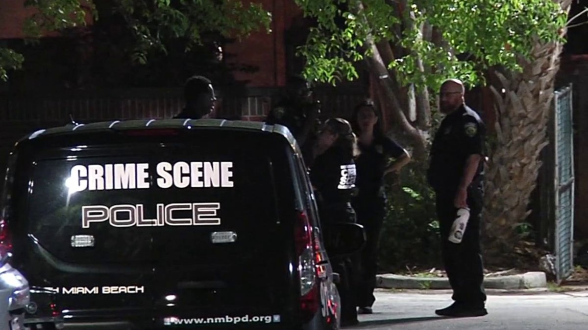 Suspect Shoots At Police Car In North Miami Beach Nbc 6 South Florida Suspect Shoots At Police Car In North Miami Beach Nbc 6 South Florida