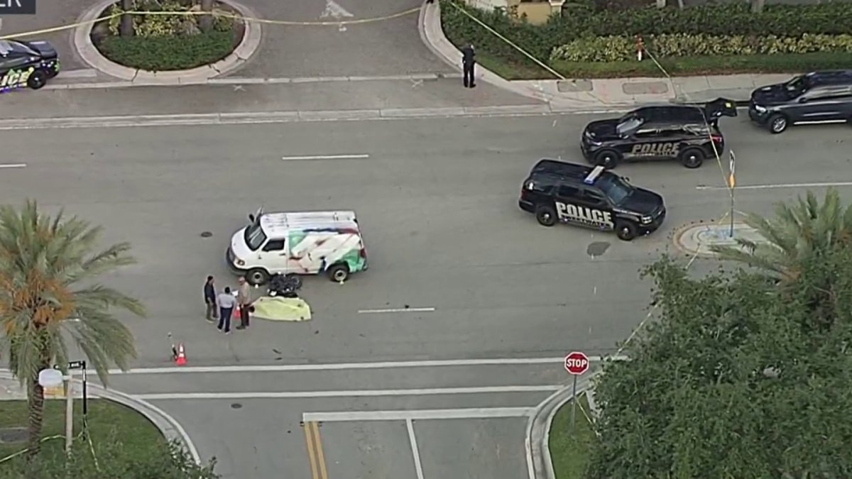 Police investigate deadly crash involving motorcyclist in Sweetwater – NBC Miami