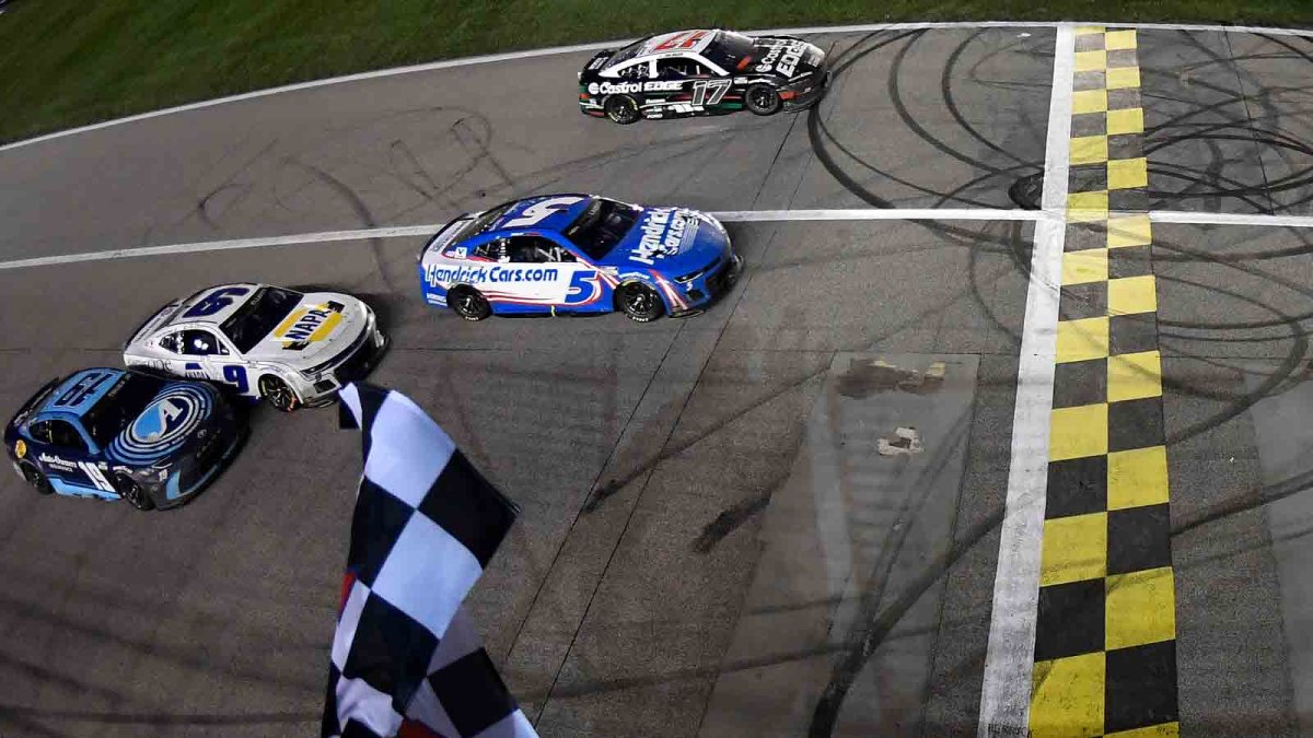 Kyle Larson edges Chris Buescher in closest finish in NASCAR history ...