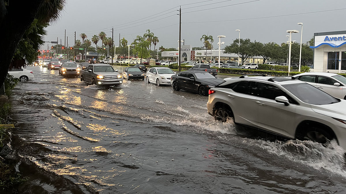 Dozens of drivers stranded by South Florida flooding NBC 6 South Florida