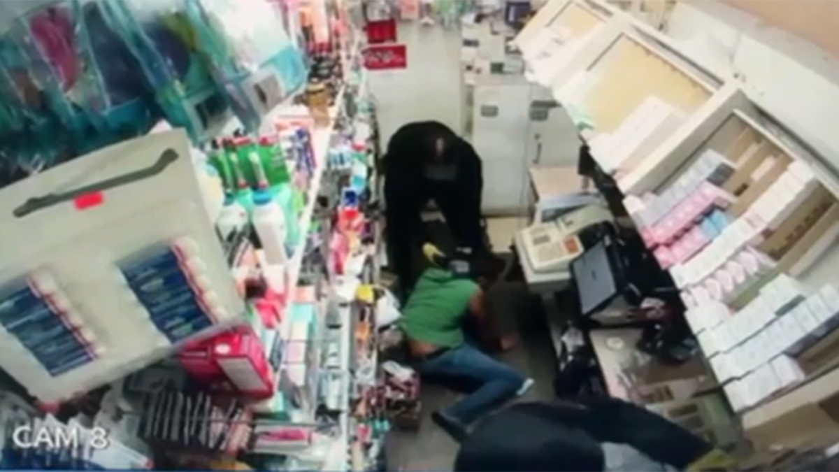 Shocking video shows worker attacked during violent armed robbery at Miami store – NBC 6 South Florida