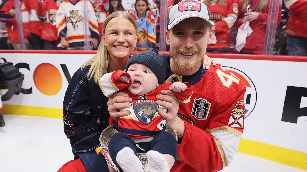 Photos Florida Panthers hoist the Stanley Cup for the first time NBC 6 South Florida
