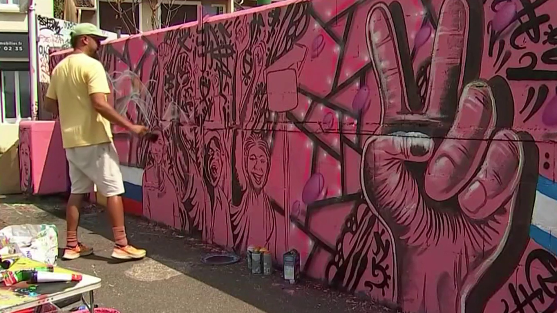 Miami artist Kyle Holbrook designs mural of peace in Paris – NBC 6