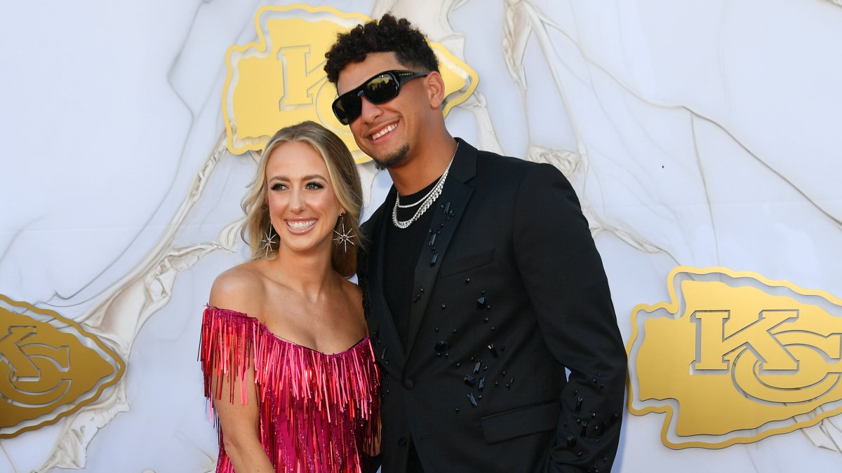 Brittany Mahomes is pregnant, expecting baby no. 3 with Patrick Mahomes Brittany Mahomes is pregnant, expecting baby no. 3 with Patrick Mahomes