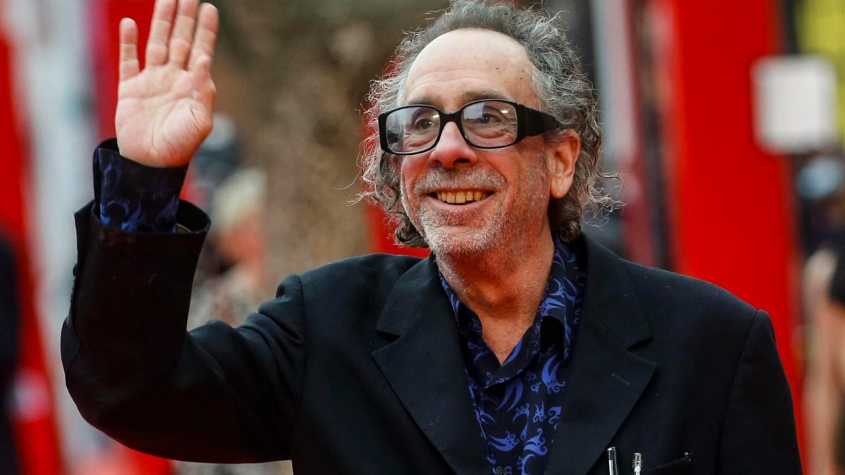 Filmmaker Tim Burton to receive Hollywood Walk of Fame star. Here's when and how to watch
