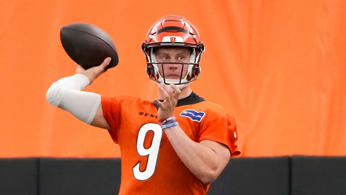 Joe Burrow shows off surprising hairdo at Bengals training camp NBC 6