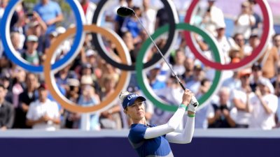 HIGHLIGHT: Nelly Korda holes out from 82 yard for birdie at Paris Olympics