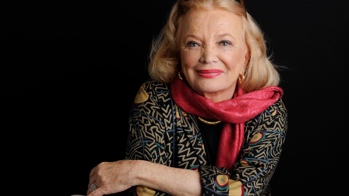 Gena Rowlands, honorary Oscar winner and star of ‘The Notebook,' dies at 94 