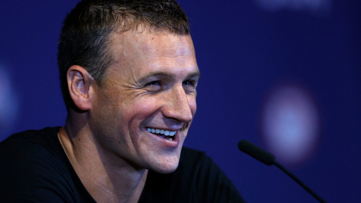 Ryan Lochte shows 10-month recovery after breaking his femur in half