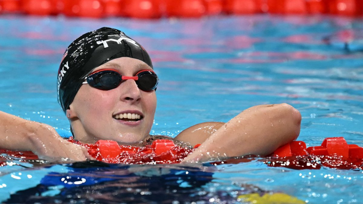 WATCH Katie Ledecky wins 800m freestyle gold at 2024 Olympics NBC 6