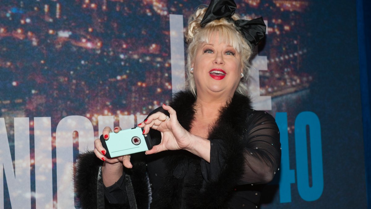 Former ‘SNL' star Victoria Jackson shares she has inoperable tumor