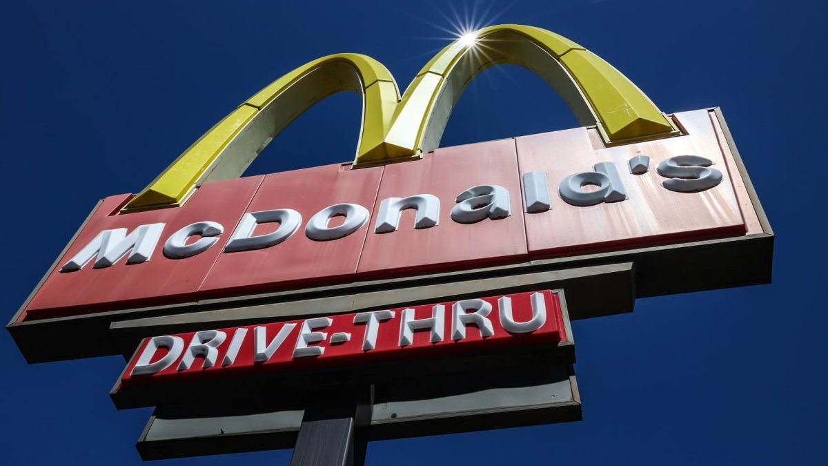 McDonald s Debuts New Chicken Big Mac For First Time In US NBC 6 us-nuclear-submarine-laws-pass-in-significant-moment