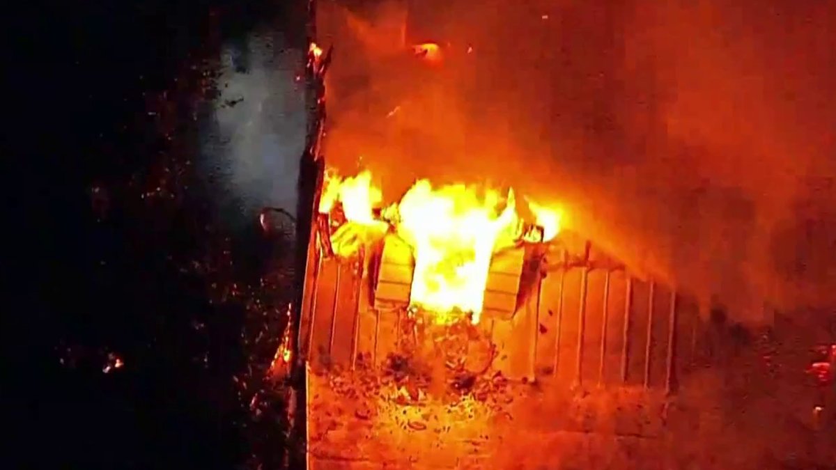 Crews battle large fire in Parkland – NBC 6 South Florida