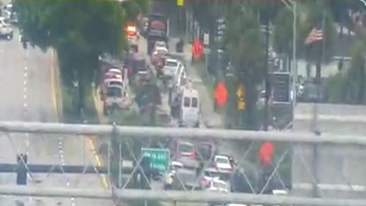 3 in custody after Fort Lauderdale Police officers shot at during ...