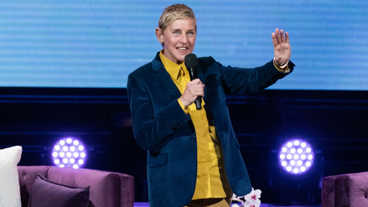 Ellen DeGeneres returning for last comedy special of career Ellen DeGeneres returning for last comedy special of career
