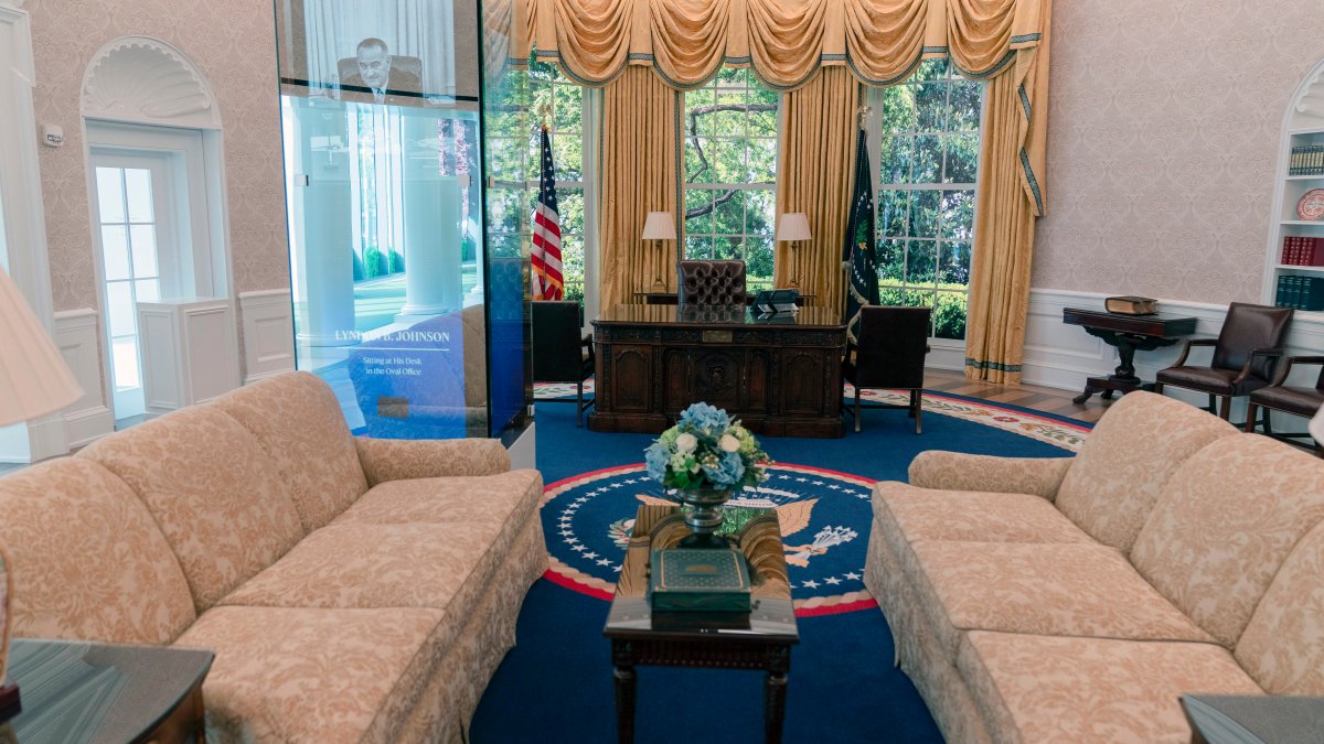 Tourists can finally visit the Oval Office. A replica is opening near the White House on Monday