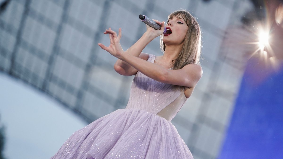 Taylor Swift endorses Kamala Harris for president NBC 6 South Florida