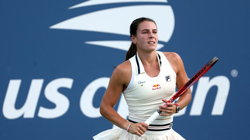 Emma Navarro of the United States returns a shot against Arantxa Rus of Netherlands during their Women’s Singles Second Round match on Day Three of the 2024 US Open at USTA Billie Jean King National Tennis Center on August 28, 2024 in the Flushing neighborhood of the Queens borough of New York City.