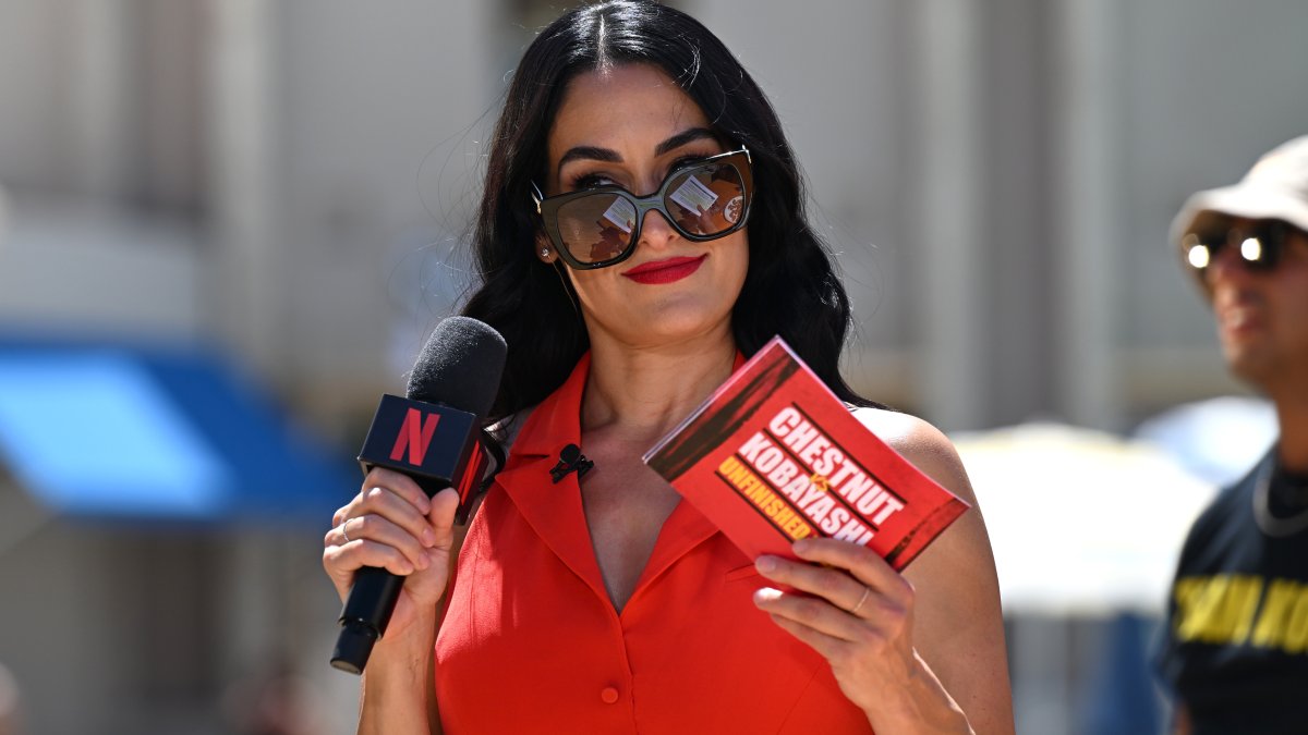 Nikki Garcia attends first public event after Artem Chigvintsev arrest
