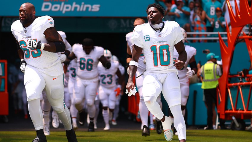 MIAMI GARDENS, FLORIDA – SEPTEMBER 08: Tyreek Hill #10 of the Miami Dolphins takes the field prior to a game against the Jacksonville Jaguars at Hard Rock Stadium on September 08, 2024 in Miami Gardens, Florida. (Photo by Megan Briggs/Getty Images)