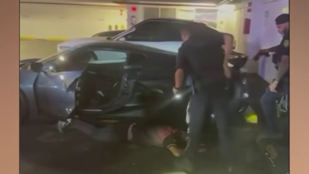Man gets stuck inside car during alleged burglary in Miami Beach – NBC ...