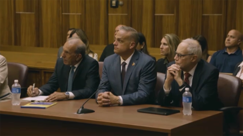 Frank Artiles (center) during his trial