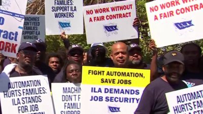 Dockworkers on strike in South Florida and across country