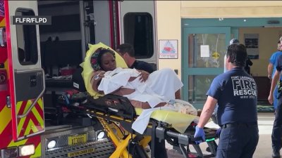 Fort Lauderdale first responders help mother give birth on side of road