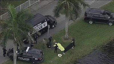 Man's body found floating in canal in North Miami Beach: Police