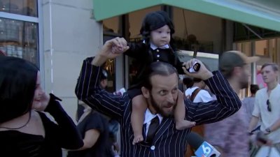 Lincoln Road buzzes with Halloween spirit