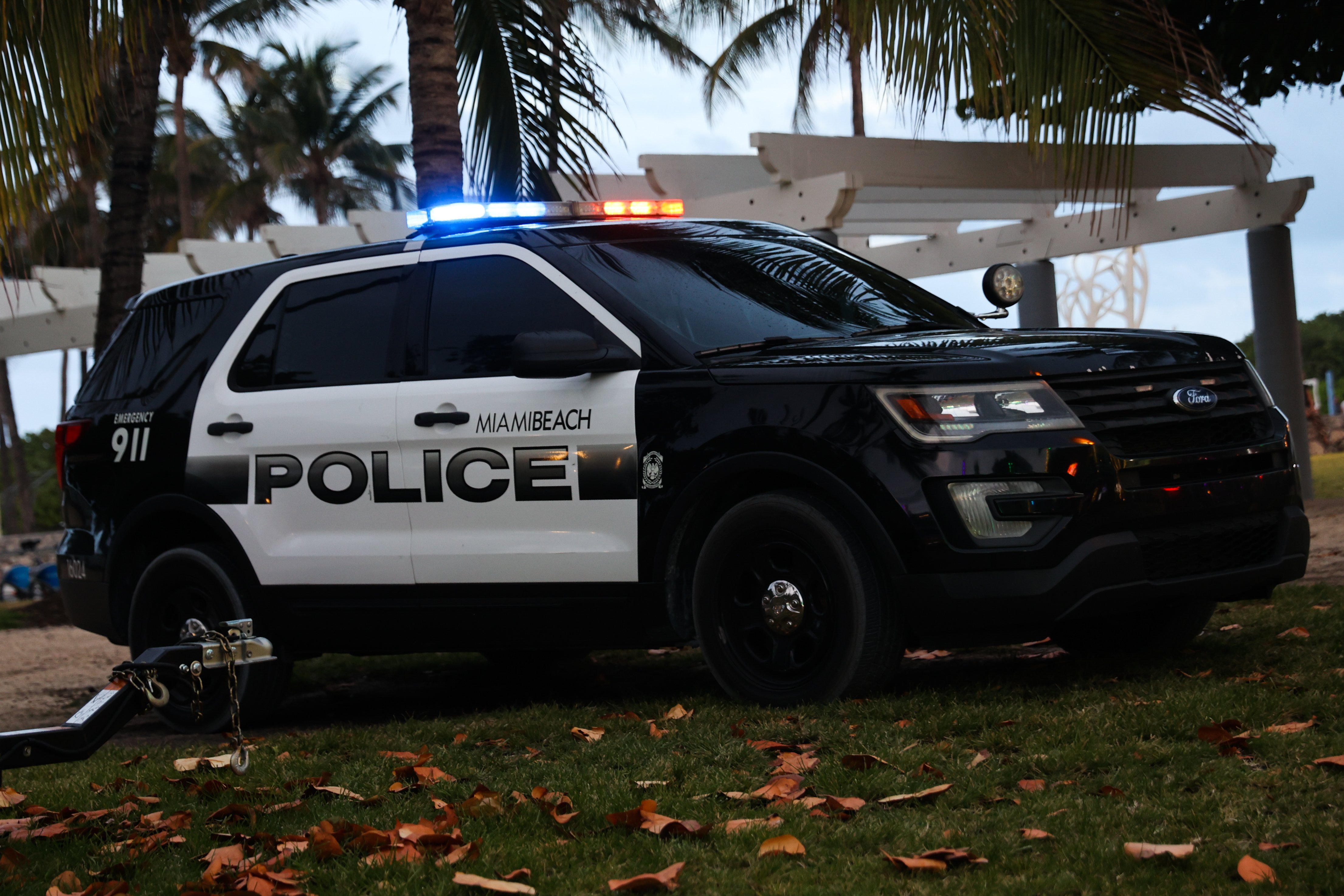 Miami Beach Taxi Driver Arrested in Phone Theft Scheme