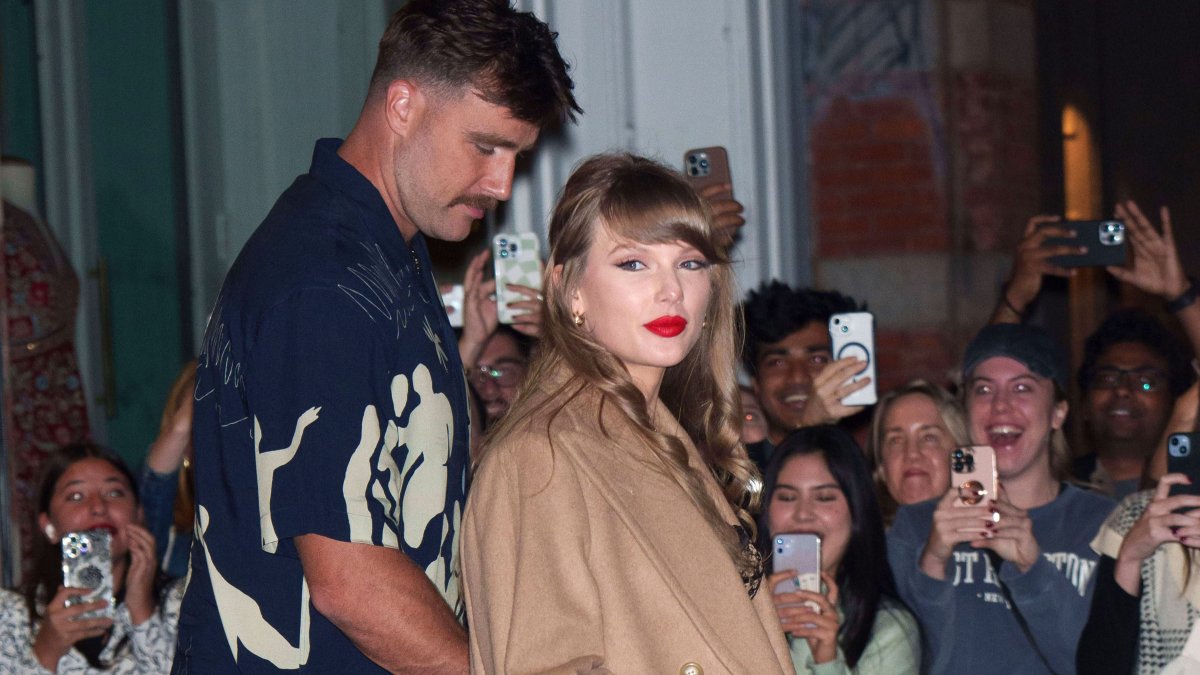 Taylor Swift channels ‘Reputation' era style during Travis Kelce date