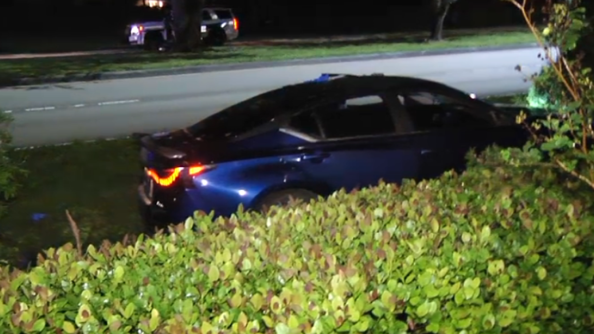 Man shot while driving in Pembroke Pines: Police – NBC 6 South Florida